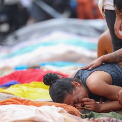 Familien trauern um ihre bei dem Einsatz getöteten Angehörigen. Foto: Tomaz Silva/Agencia Brazil/dpa