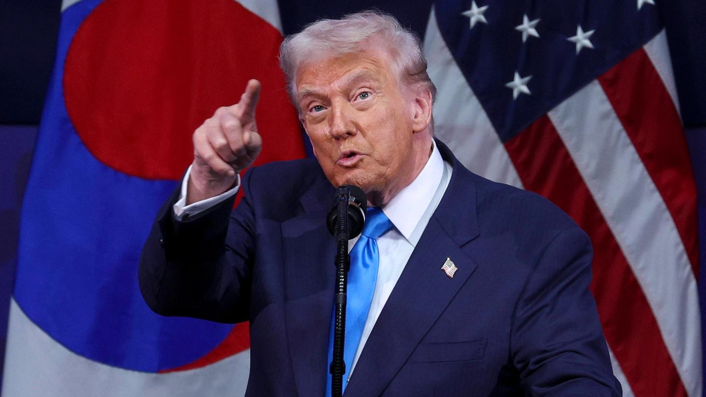 Donald Trump bei seinem Besuch in Südkorea Donald Trump bei seinem Besuch in Südkorea