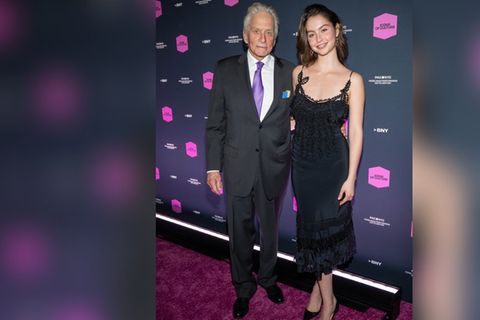Stolzer Vater: Michael Douglas mit Tochter Carys Zeta Douglas bei der "Icons of Culture"-Gala in New York.