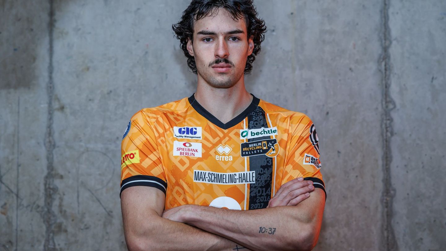 Nolan Flexen sah die Volleys verbessert. (Archivbild) Foto: Andreas Gora/dpa