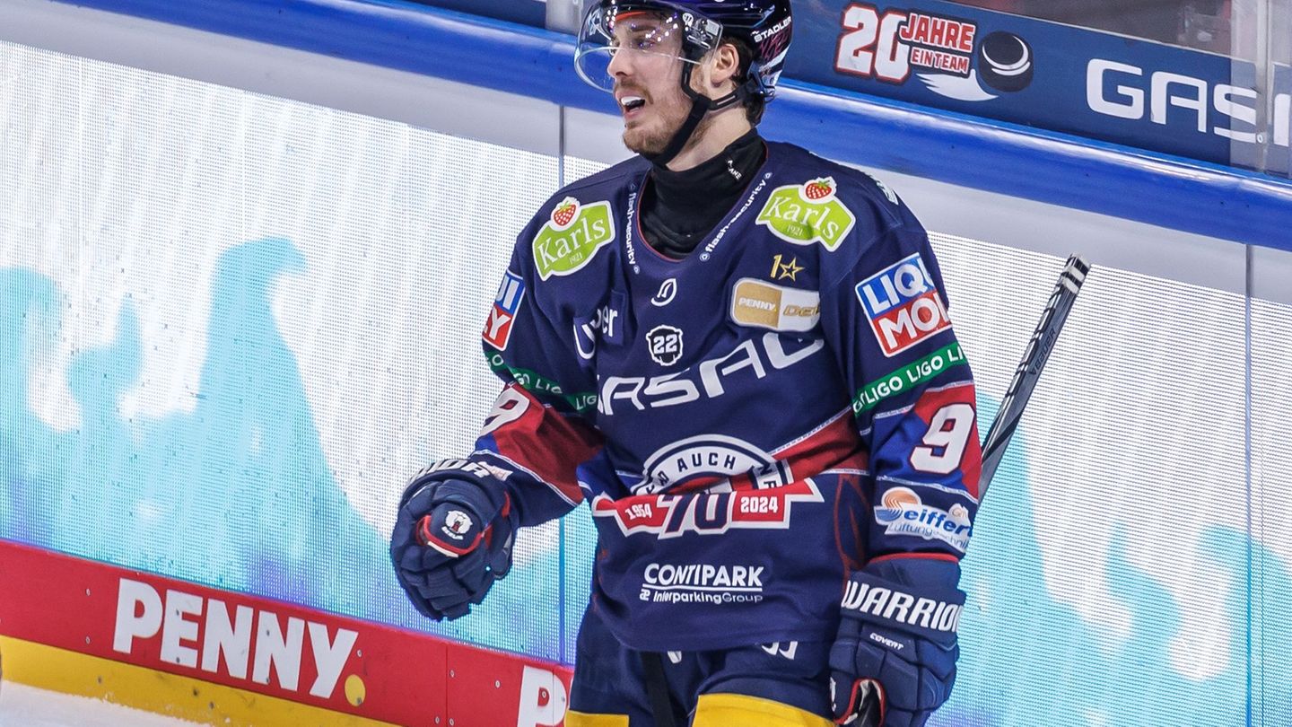 Angreifer Ty Ronning erzielte den Siegtreffer der Eisbären Berlin gegen die Adler Mannheim. (Archivbild) Foto: Andreas Gora/dpa
