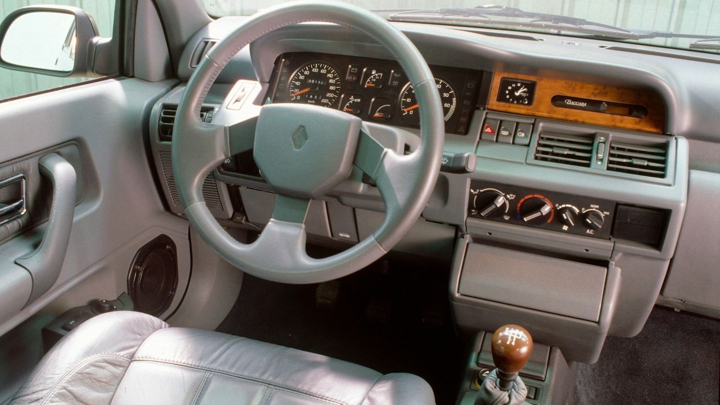 Renault Clio Baccara: Innenausstattung Renault
