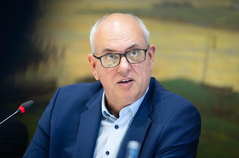 Auf dem Heimweg hatte Bremens Bürgermeister Andreas Bovenschulte ziemlich Pech