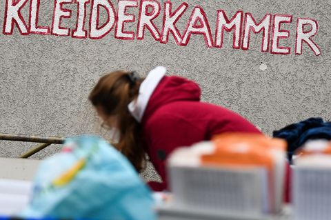Die Berliner Verkehrsbetriebe arbeiten bei der Sammelaktion mit der Stadtmission und den Johannitern zusammen. (Archivbild) Foto