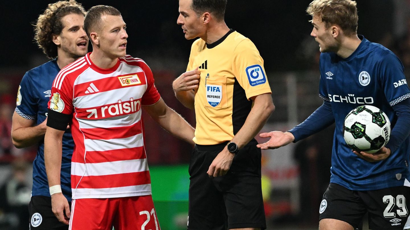 Viele Schiedsrichter, hier Harm Osmers, standen in der zweiten Pokal-Runde im Fokus. Foto: Soeren Stache/dpa Viele Schiedsrichter, hier Harm Osmers, standen in der zweiten Pokal-Runde im Fokus. Foto: Soeren Stache/dpa