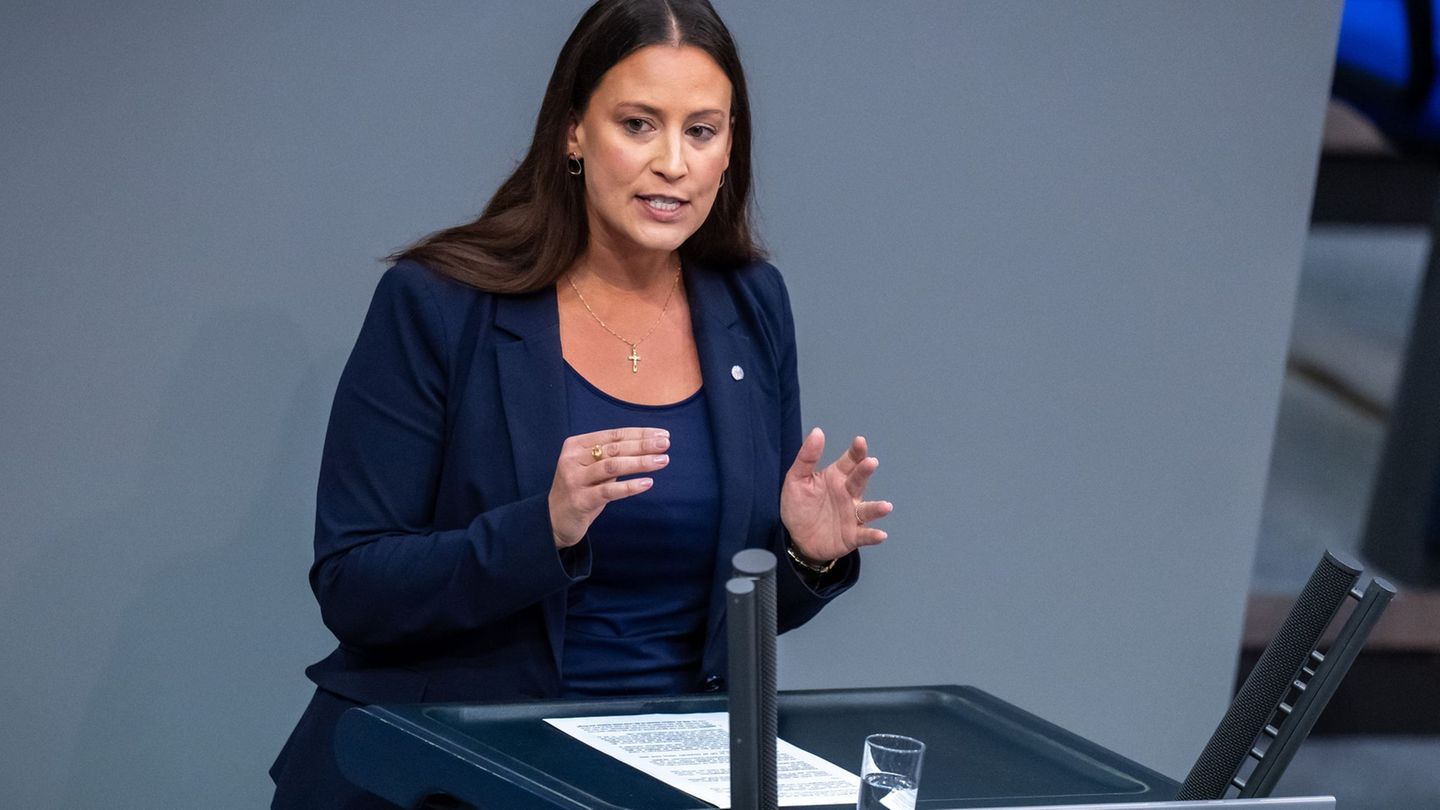 Die Staatsanwaltschaft sieht nach Angaben eines Sprechers einen Anfangsverdacht gegen die CDU-Politikerin. (Archivbild) Foto: Mi Die Staatsanwaltschaft sieht nach Angaben eines Sprechers einen Anfangsverdacht gegen die CDU-Politikerin. (Archivbild) Foto: Mi