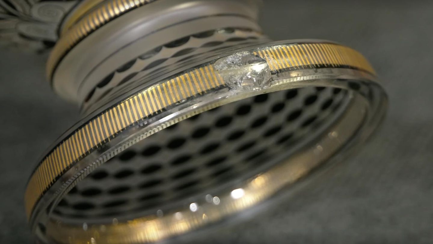 "Bares für Rares": Diese Beschädigung kommt den Verkäufer teuer zu stehen