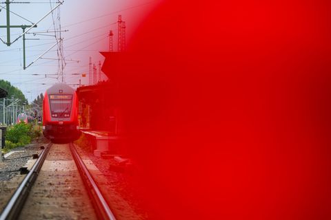 Die Bahnstrecke zwischen Hanau und Wächtersbach wird vom 14. bis 17. November aufgrund der Bauarbeiten gesperrt. (Symbolbild) Fo