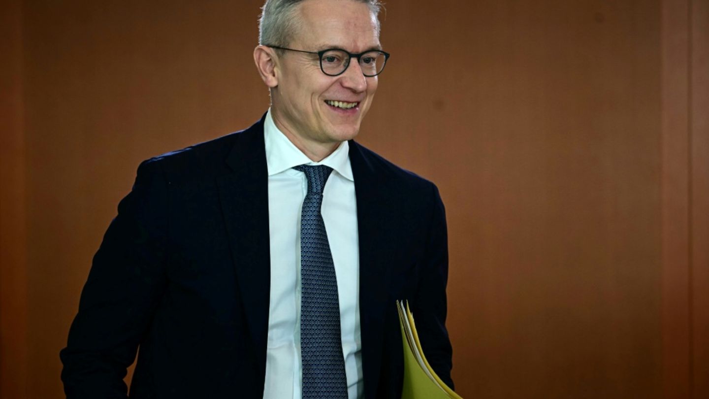 Karsten Wildberger Karsten Wildberger