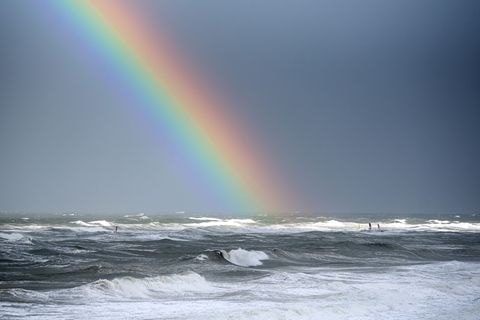 Viel Regen und wenig Sonne: In Schleswig-Holstein fällt die Wetterbilanz für den Oktober ziemlich trüb aus. (Archivbild) Foto: D