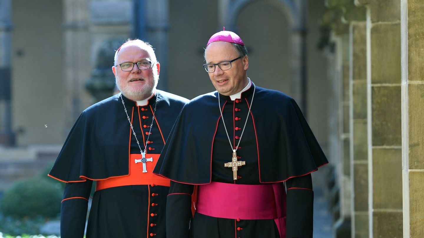 Missbrauch und Kirche: Missbrauch-Studie: Marx und Ackermann bitten um Verzeihung