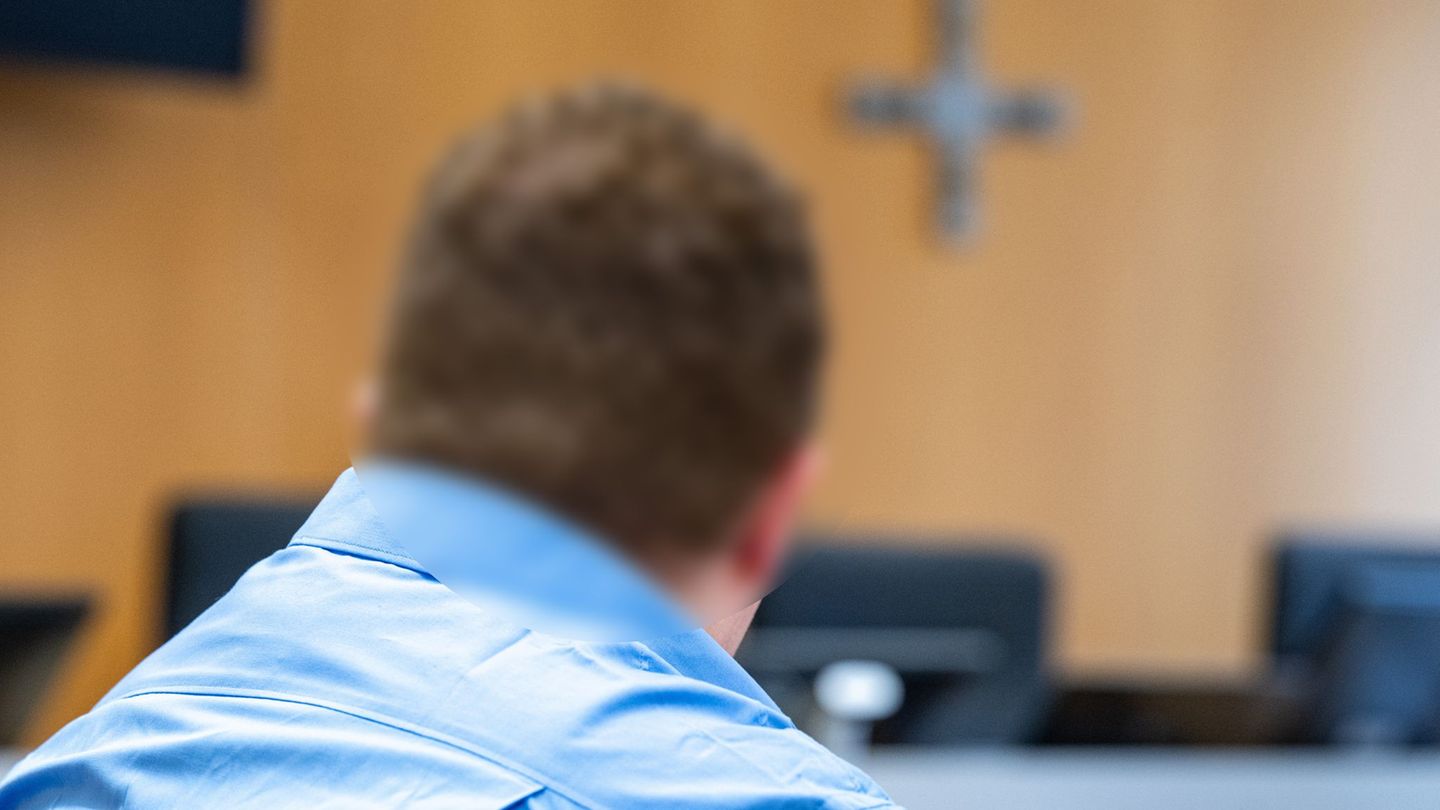 Kriminalität: Eigene Oma angezündet - Haftstrafe für Totschlag