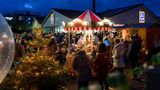 Auch der Discounter-Riese mischt bei Weihnachtsmärkten mit. Hier die Zeiten und Orte:12. bis 14. November: Halbergstraße 5, Saarbrücken, von 15 bis 21 Uhr12. bis 14. November: Weiherstraße 10, Augsburg, von 15 bis 21 Uhr18. bis 20. November: Maarstraße 3, Bonn, von 15 bis 21 Uhr18. bis 20. November: Hagenauer Straße 40, Wiesbaden, von 15 bis 21 Uhr