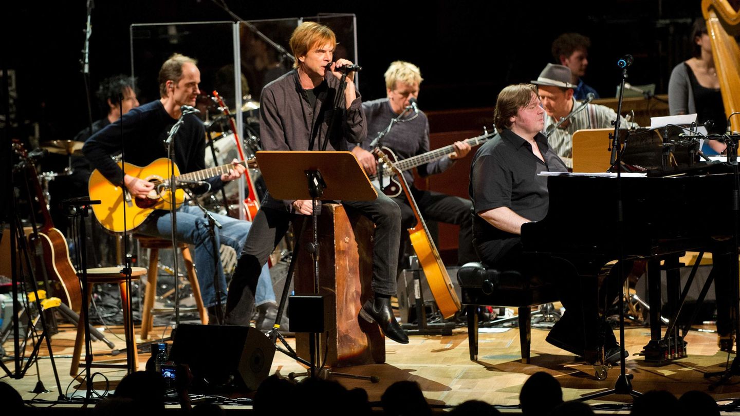 Die Konzerte der Toten Hosen mit dem Sinfonieorchester der Hochschule waren ein großer Erfolg. (Archivbild) Foto: Jan-Philipp St Die Konzerte der Toten Hosen mit dem Sinfonieorchester der Hochschule waren ein großer Erfolg. (Archivbild) Foto: Jan-Philipp St