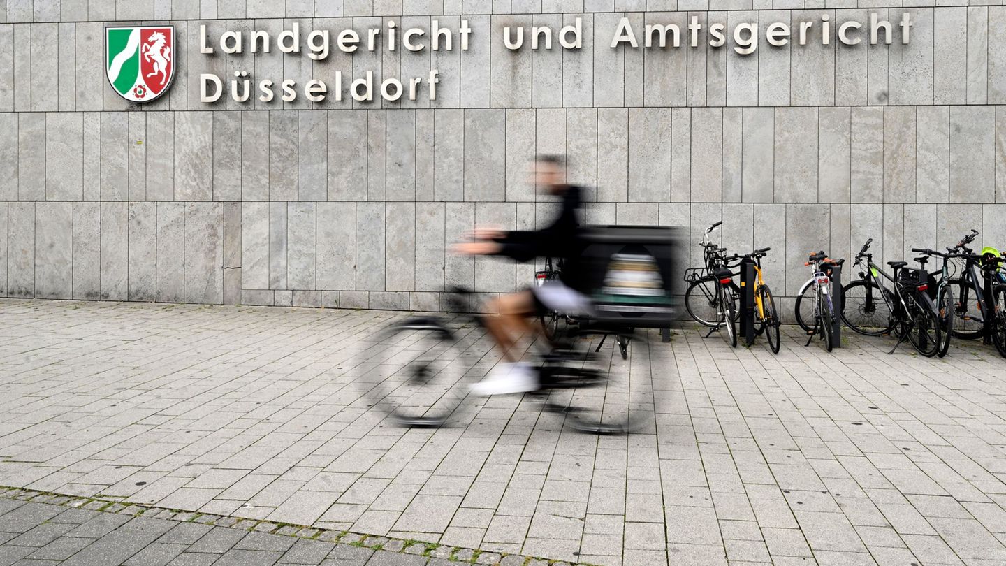 Radfahrer absichtlich überrollt: Urteil verkündet. Foto: Roberto Pfeil/dpa Radfahrer absichtlich überrollt: Urteil verkündet. Foto: Roberto Pfeil/dpa