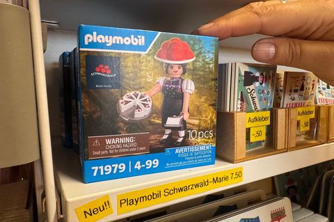 Die Playmobil-Sonderfigur "Schwarzwald Marie" stößt auf großes Interesse. (Archivbild) Foto: Valentin Gensch/dpa