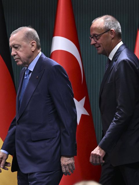 Friedrich Merz und Recep Tayyip Erdogan zusammen in Ankara.