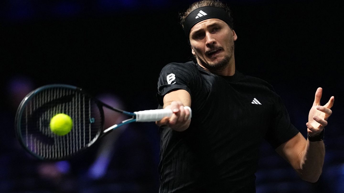 Tennis: Zverev wahrt Titelchance in Paris - Nun gegen Angstgegner