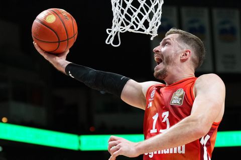 Führte die Bayern-Basketballer zum nächsten Sieg in der Euroleague: Europameister Andreas Obst. (Archivbild) Foto: Soeren Stache