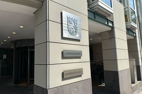 Das Landgericht Fulda spricht das Urteil gegen eine Mutter, die ihr Baby getötet und die Leiche in einer Kühltruhe versteckt hab