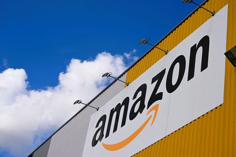 Zu Amazon gehört neben dem Handelsgeschäft auch die Cloud-Sparte AWS. (Archivbild) Foto: Wolf von Dewitz/dpa