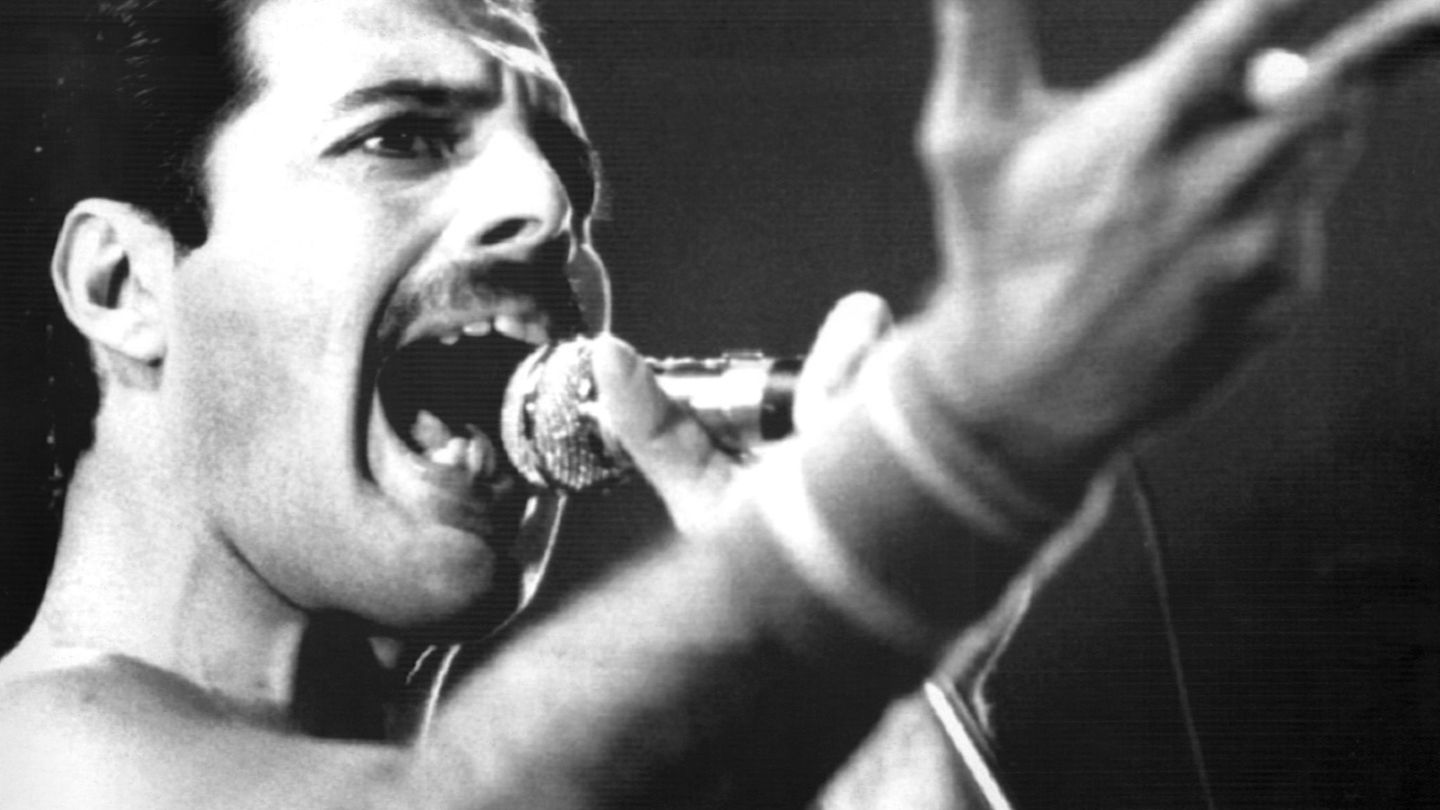 "Bohemian Rhapsody" zählt zu den größten Klassikern der Band Queen um Frontmann Freddie Mercury (Archivbild) Foto: dpa "Bohemian Rhapsody" zählt zu den größten Klassikern der Band Queen um Frontmann Freddie Mercury (Archivbild) Foto: dpa