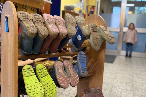 Nach wie vor gibt es deutliche Unterschiede zwischen den östlichen (Betreuungsquote 54,9 Prozent) und den westlichen (Betreuungs