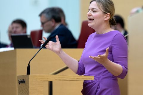 Mehr Rücksicht auf Kinder in der Politik - das wünscht sich Katharina Schulze. (Archivbild) Foto: Sven Hoppe/dpa