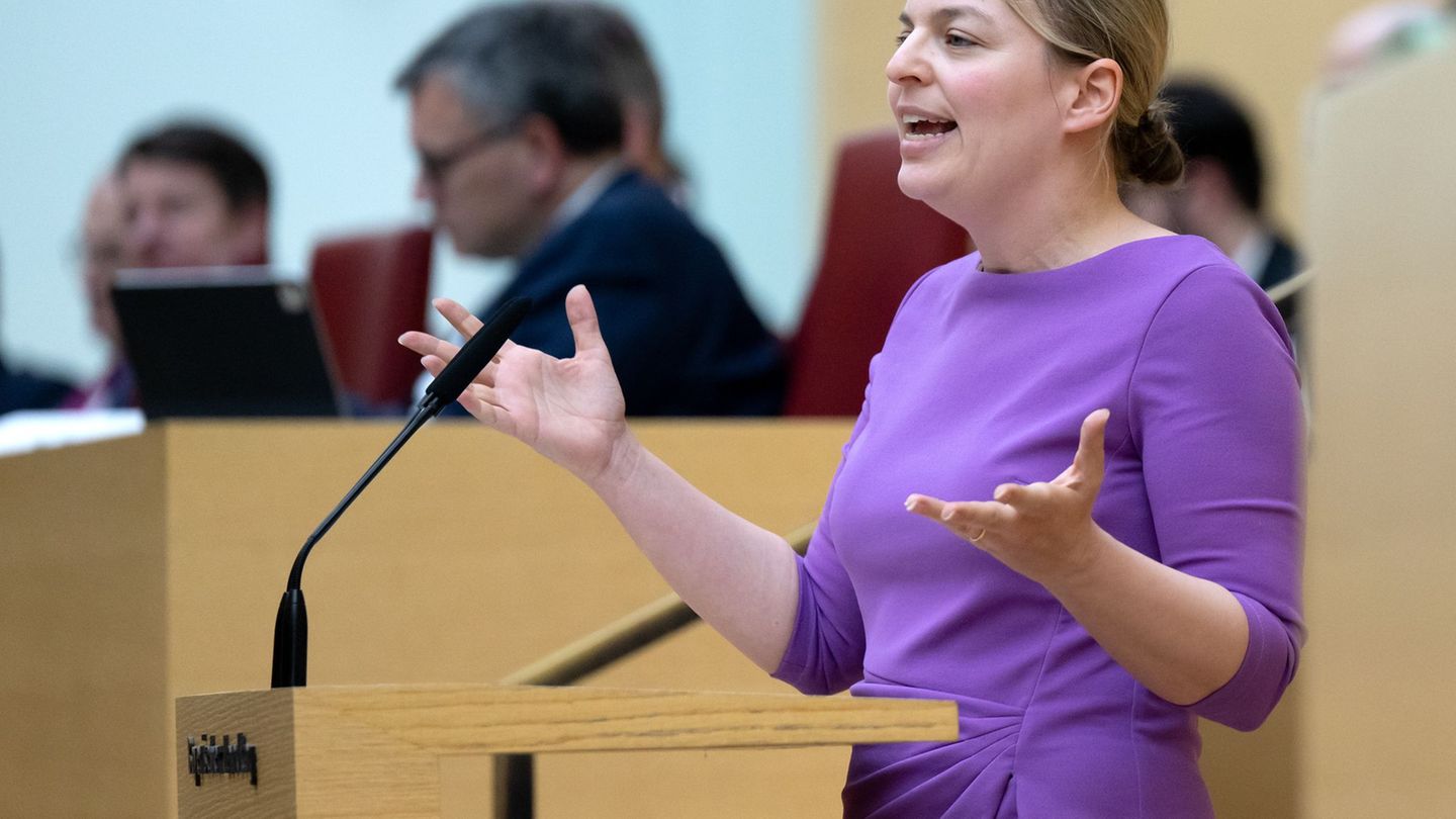 Mehr Rücksicht auf Kinder in der Politik - das wünscht sich Katharina Schulze. (Archivbild) Foto: Sven Hoppe/dpa Mehr Rücksicht auf Kinder in der Politik - das wünscht sich Katharina Schulze. (Archivbild) Foto: Sven Hoppe/dpa