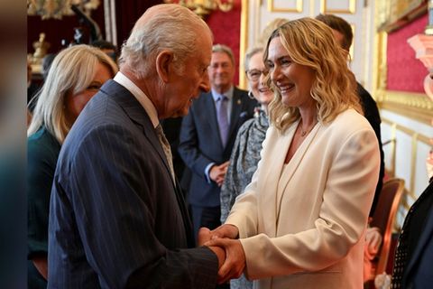 Kate Winslet ist seit Kurzem Botschafterin für König Charles' Stiftung. Kate Winslet ist seit Kurzem Botschafterin für König Charles' Stiftung.