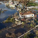 In der jamaikanischen Stadt Black River kam das Wasser von allen Seiten