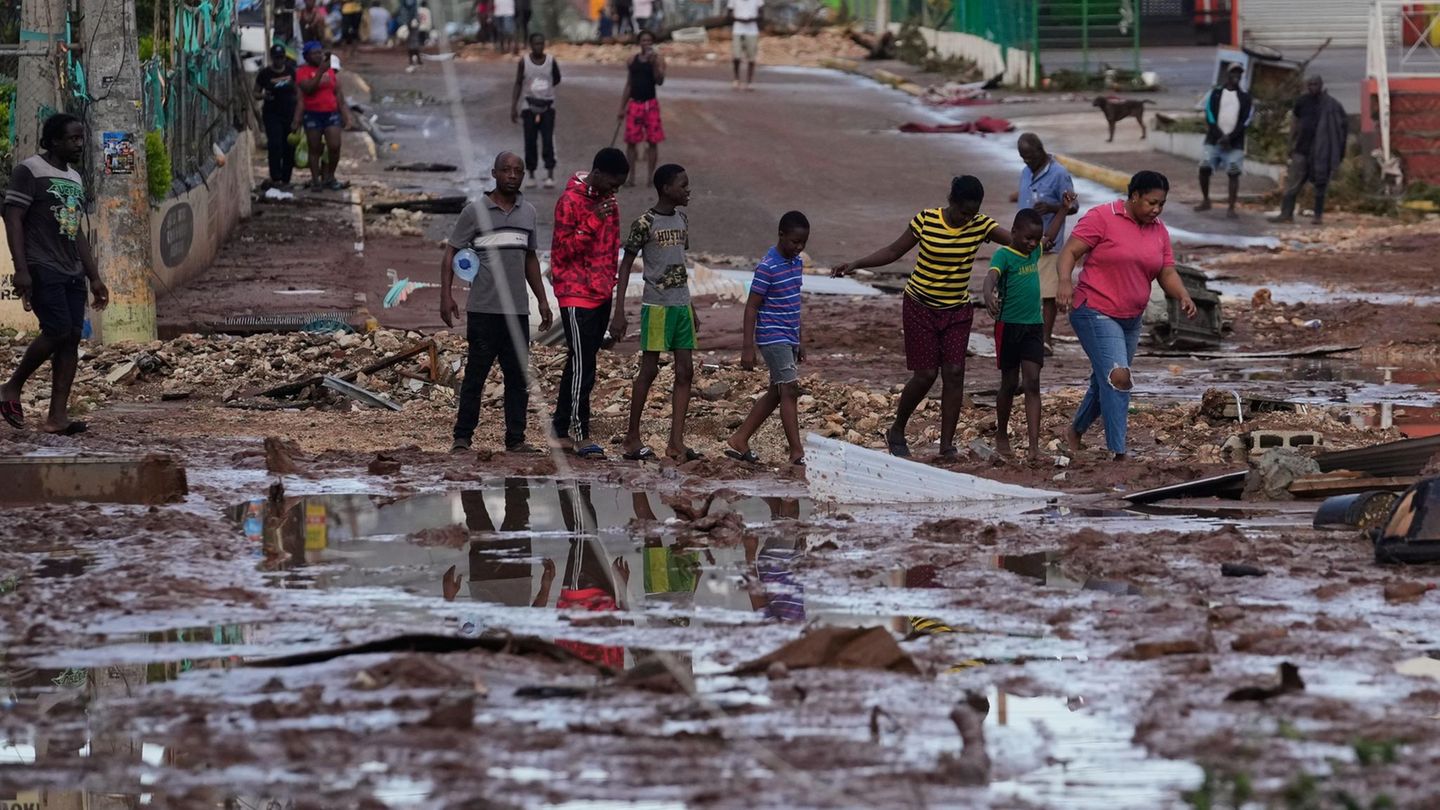 Obwohl "Melissa" weitergezogen ist, müssen sich die Menschen in Jamaika und Kuba weiter auf Überschwemmungen einstellen