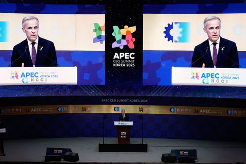 Kanadas Premierminister traf Chinas Staatschef Xi beim Apec-Gipfel Foto: Ng Han Guan/AP/dpa