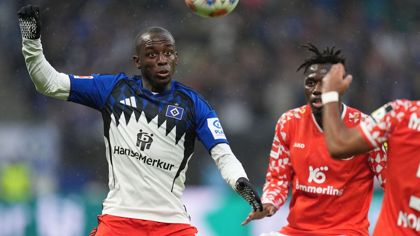 Jean-Luc Dompé kehrt beim Spiel in Köln ins Team zurück. (Archivfoto) Foto: Marcus Brandt/dpa Jean-Luc Dompé kehrt beim Spiel in Köln ins Team zurück. (Archivfoto) Foto: Marcus Brandt/dpa