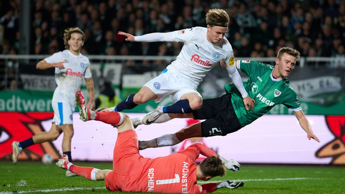 Kiel traf früh zum 1:0. Foto: Bernd Thissen/dpa Kiel traf früh zum 1:0. Foto: Bernd Thissen/dpa