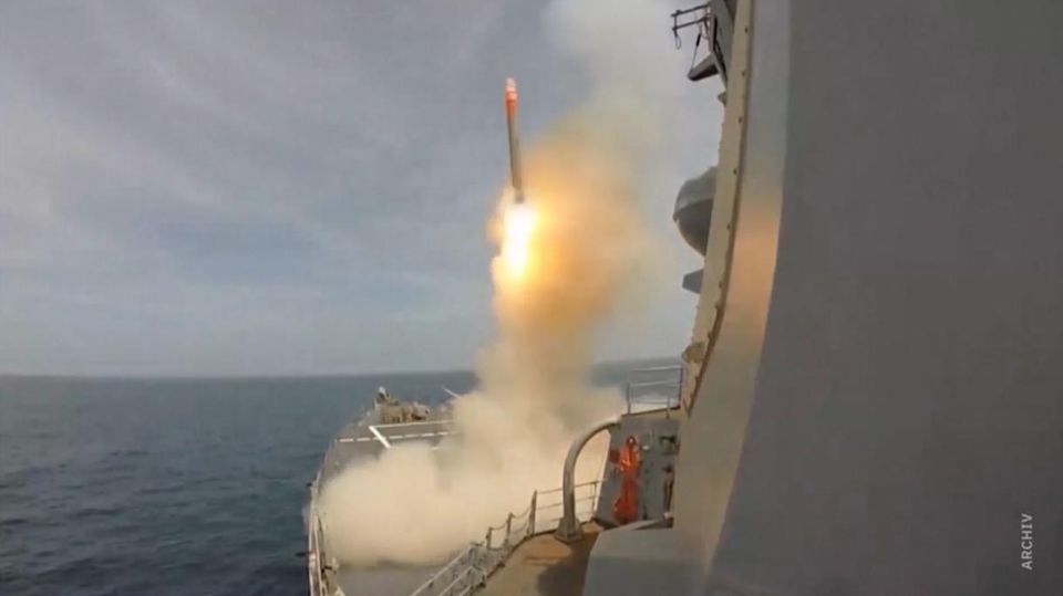 Rakete Pentagon gibt offenbar grünes Licht für Tomahawk-Lieferung an Ukraine
