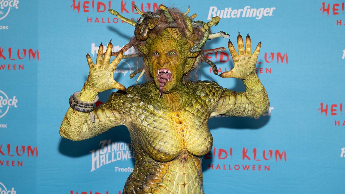 Halloween: 10 Stunden für Haare und Makeup: Heidi Klum zeigt aufwendiges Grusel-Kostüm