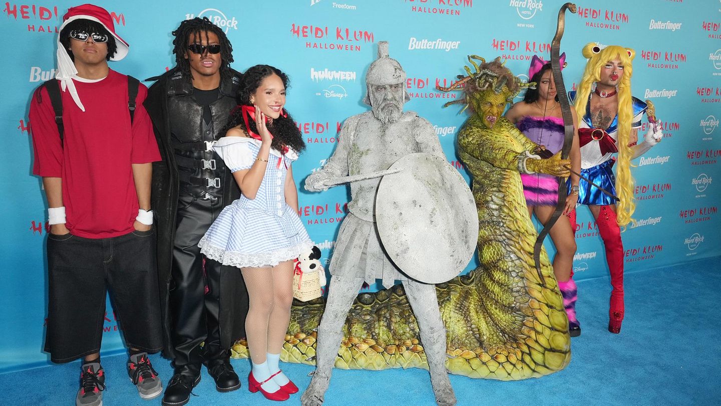 Gruppenfoto auf Heidi Klums Halloween Party