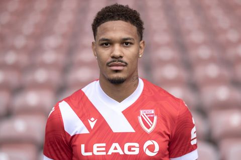 Justin Butler berichtete, dass er mit Affenlauten beleidigt wurde. Foto: Frank Hammerschmidt/dpa