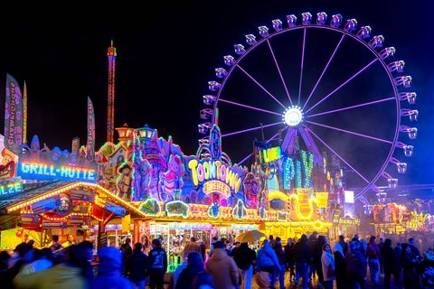 Der Bremer Freimarkt wird mit einer traditionellen Zeremonie "beerdigt". (Archivfoto) Foto: Sina Schuldt/dpa