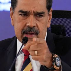 Russland ist mit dem venezolanischen Präsidenten Maduro verbündet. Foto: Ariana Cubillos/AP/dpa
