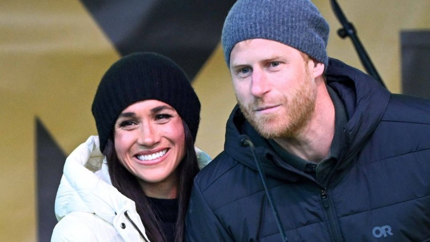 Herzogin Meghan und Prinz Harry leben seit 2020 in Montecito nahe Santa Barbara und pflegen die Halloween-Tradition.