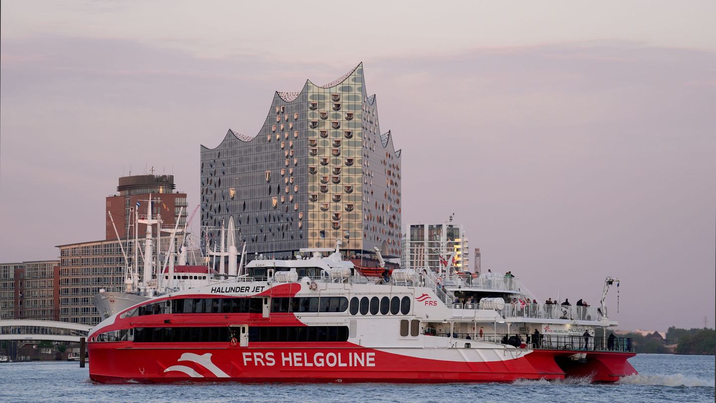 174.000 Passagiere sind in dieser Saison mit dem "Halunder Jet" von und nach Helgoland gefahren. (Archivbild) Foto: Marcus Brand