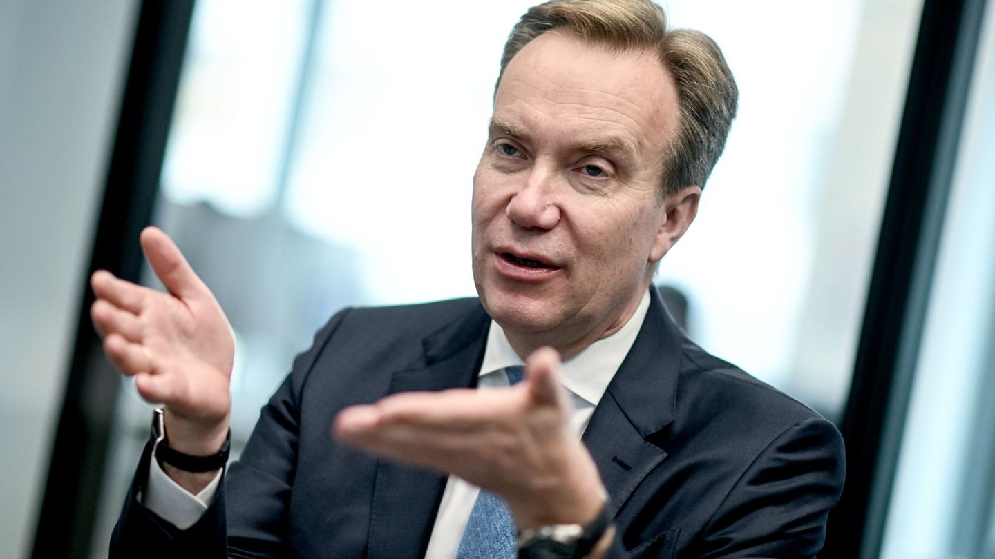 WEF-Präsident Brende: "Sorge, dass sich Blasen bilden könnten, sei es eine Krypto- oder eine KI-Blase." (Archivbild) Foto: Britt