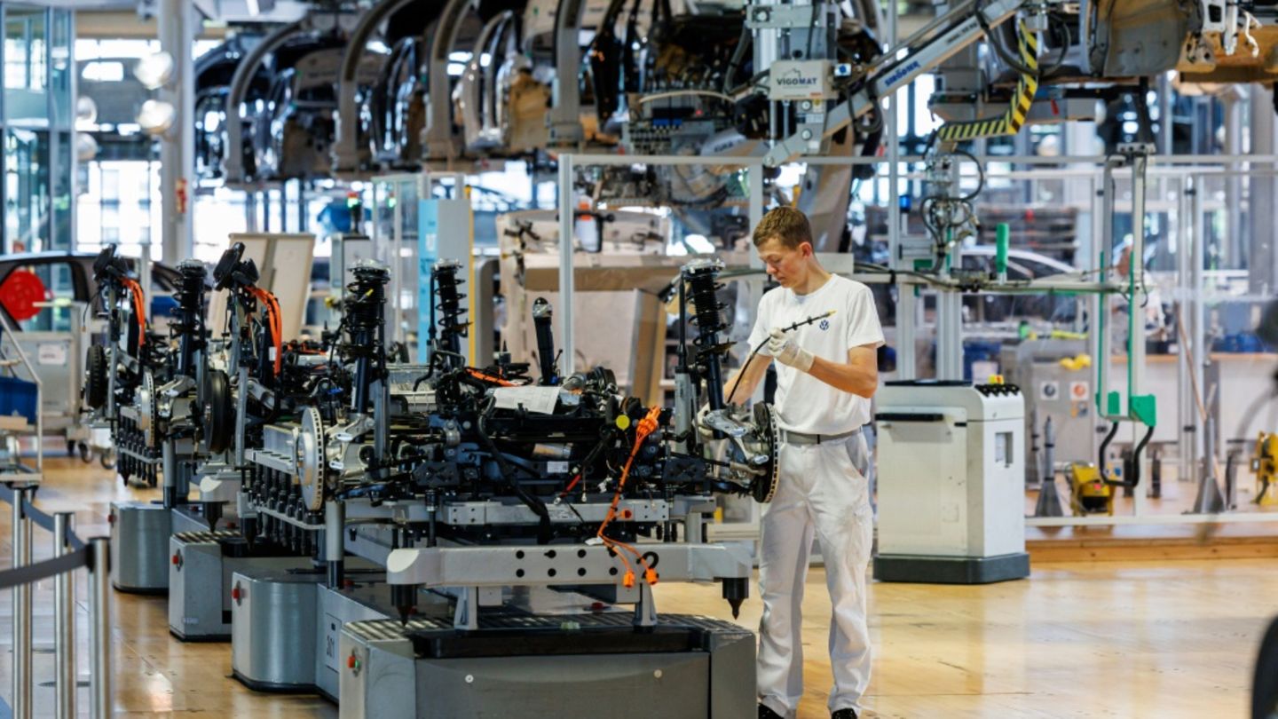 Produktion bei VW in Dresden