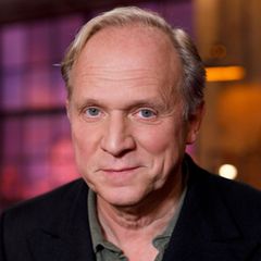 Ulrich Tukur lebt seit mehr als zehn Jahren mit dem Tinnitus und war sogar drei Wochen lang in einer Klinik in Behandlung.