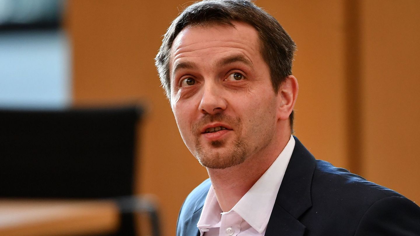 Ronald Hande möchte den Hintergründen der unbeabsichtigten Schussabgaben durch Dienstwaffen der Polizei weiter nachgehen. (Archi