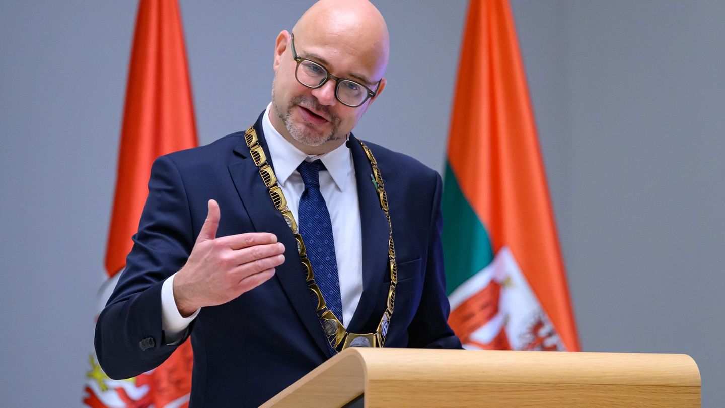 Axel Strasser ist der neue Oberbürgermeister in Frankfurt (Oder). Foto: Patrick Pleul/dpa