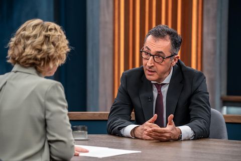 Cem Özdemir bei Caren Miosga