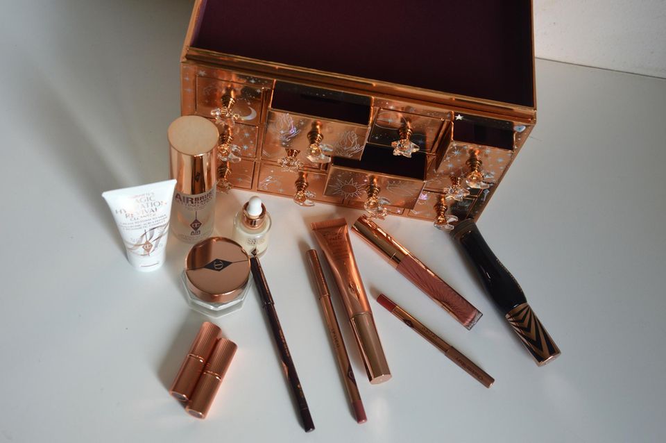 Charlotte Tilbury Adventskalender Inhalt